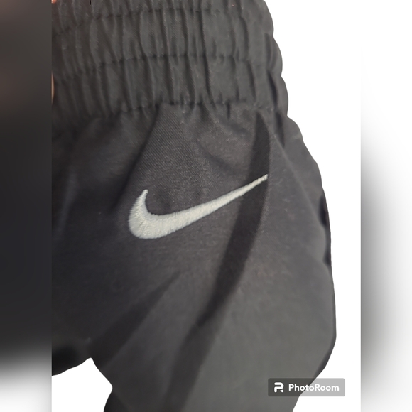 Nike Boy's Volley Board Shorts Surf Black Swim Trunks Medium Liner Pockets New - Picture 7 of 14